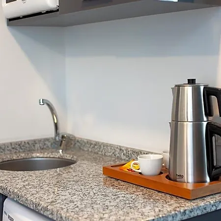 فندق مبيت وإفطار Lime Garden اسطنبول